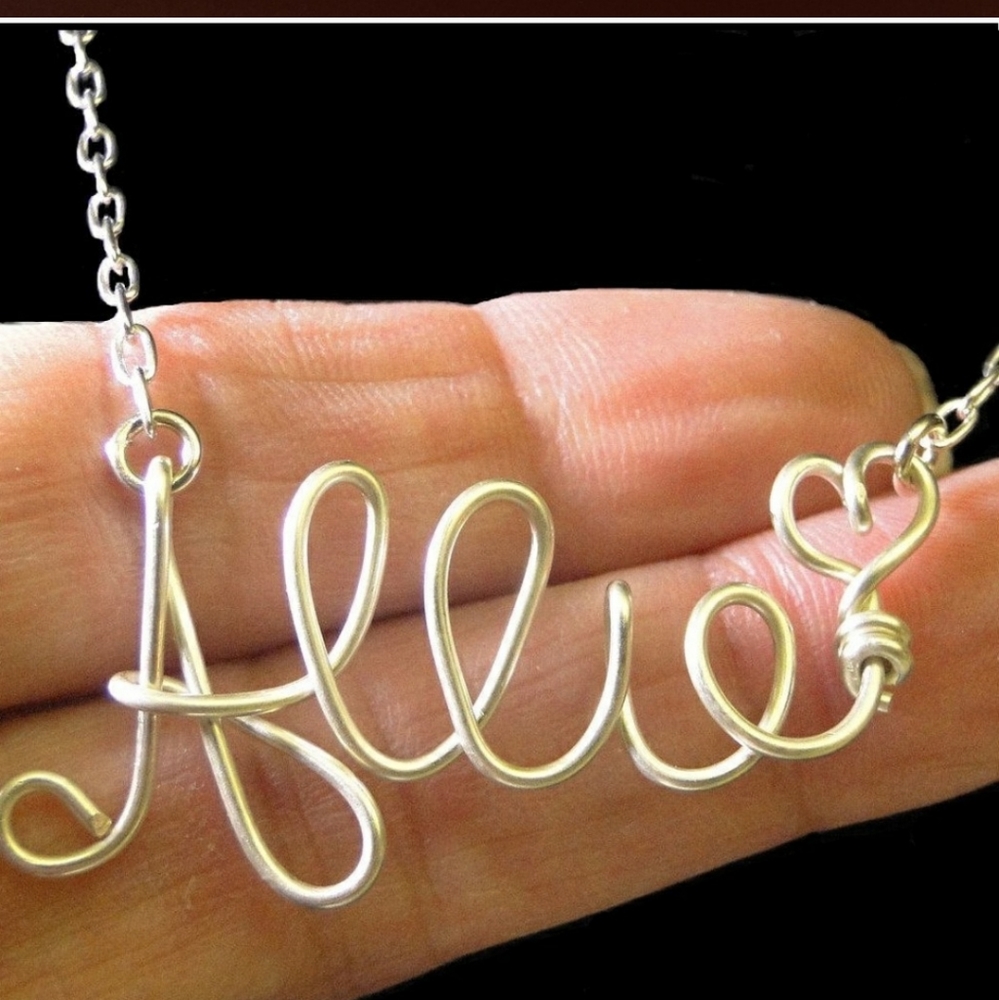 😍 .925 Sterling Silver Custom made Name Necklace
